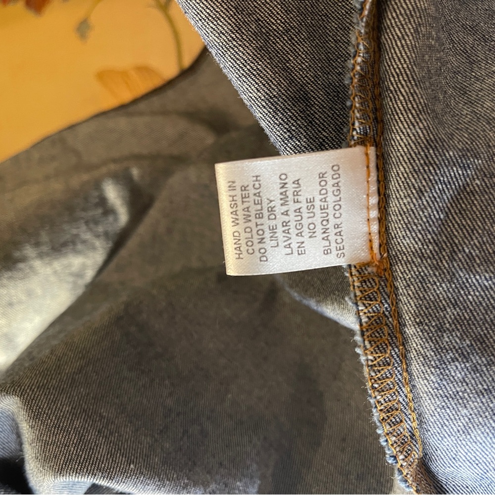 Entro Denim Button Collared Double Stiched Dress Medium NWT - Picture 9 of 12